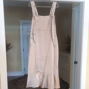 Elegant Champagne Satin Sleeveless Dress